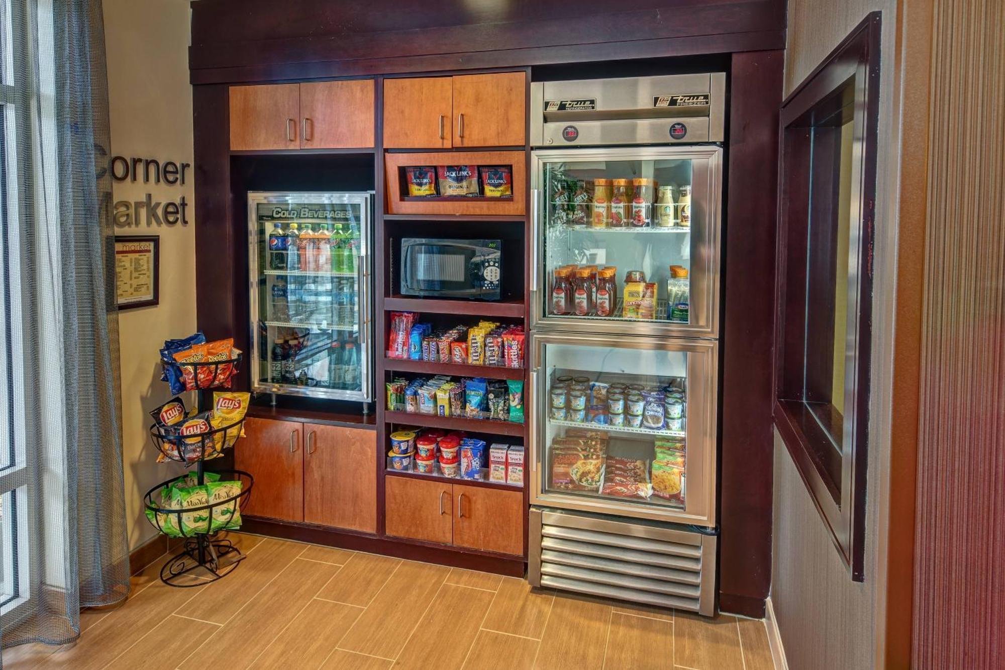 Fairfield And By Marriott Naples 3*