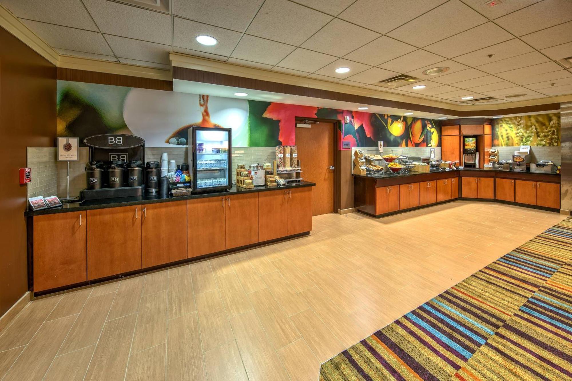 Fairfield And By Marriott Naples