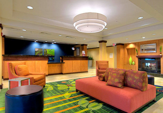 Hotel Fairfield And By Marriott Naples 3*