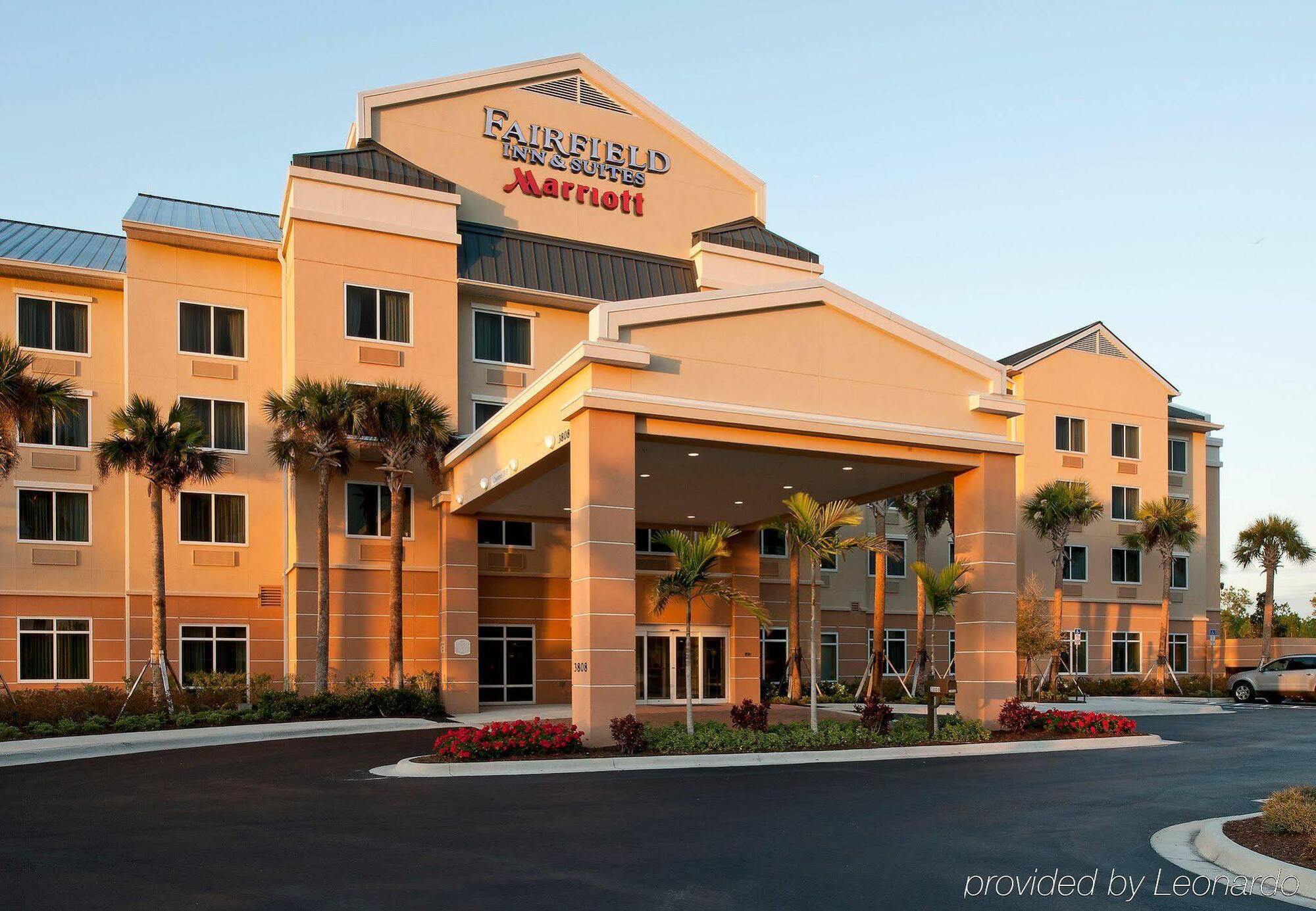 Fairfield And By Marriott Naples 3*